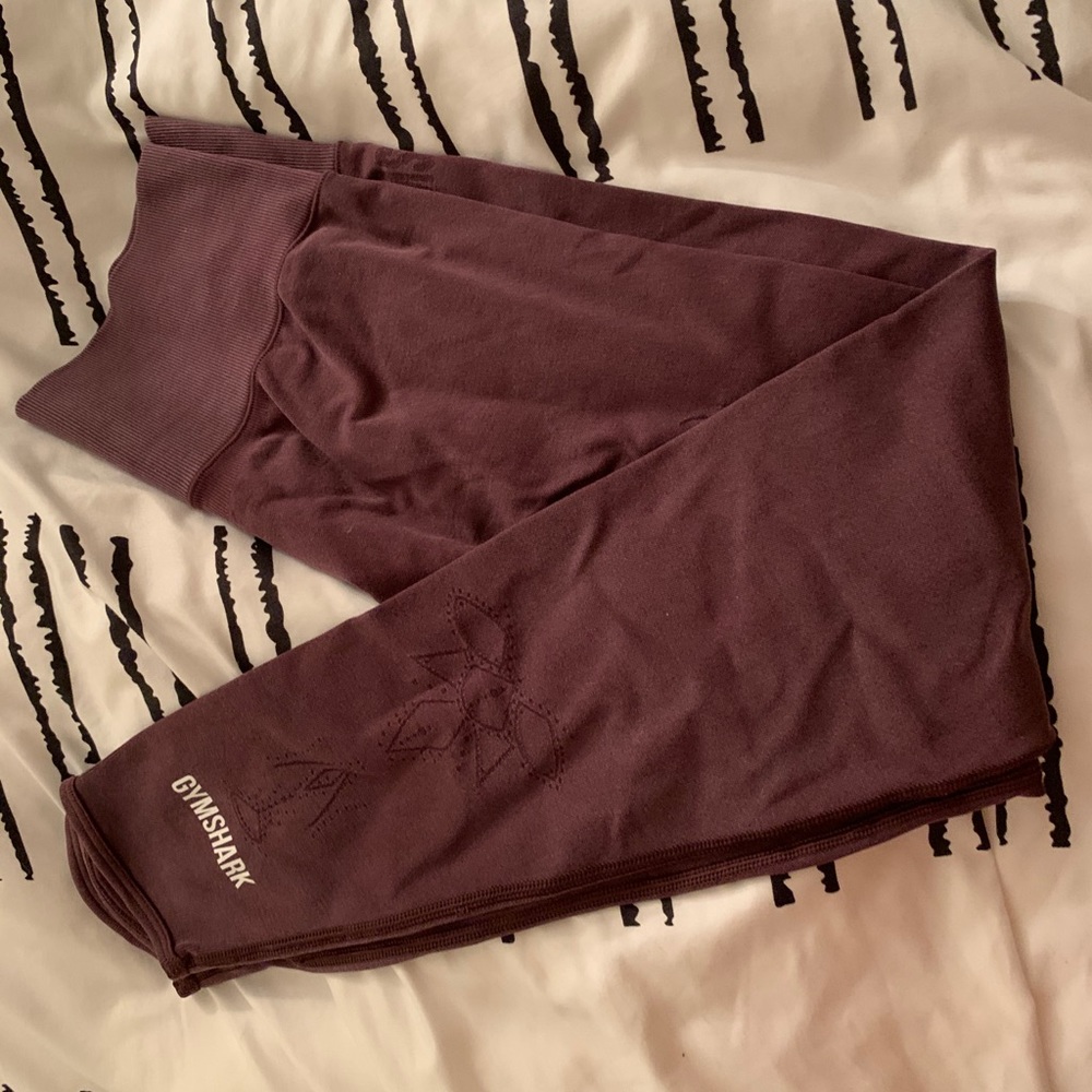 Studio leggings